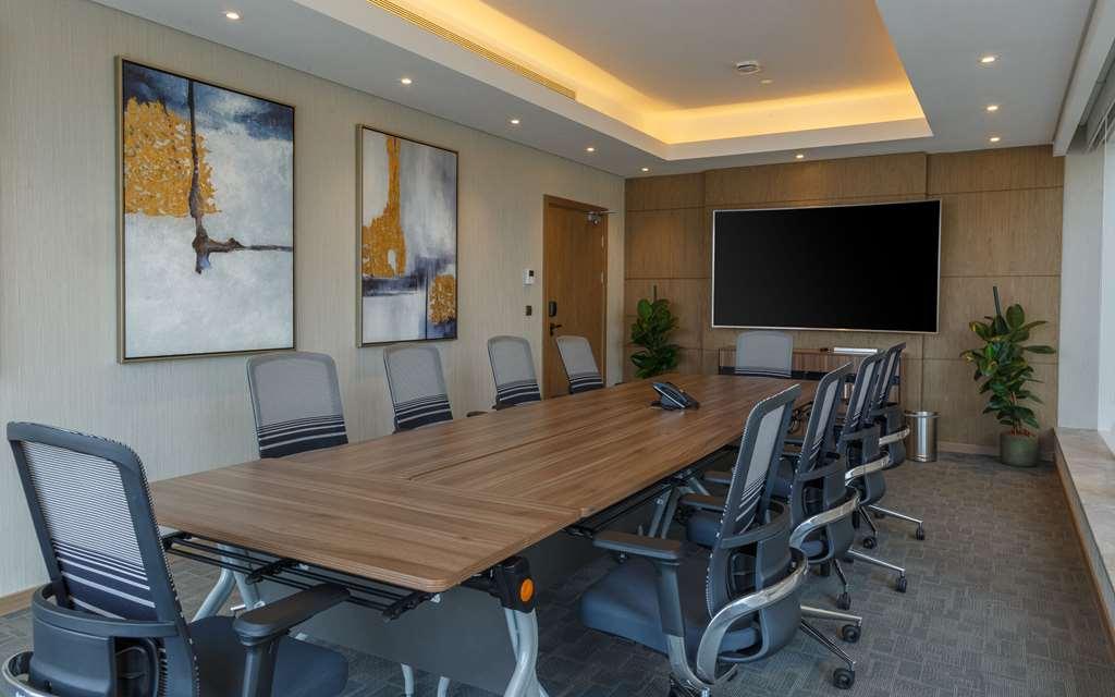 Comfort Hotel Jeddah King Road 시설 사진